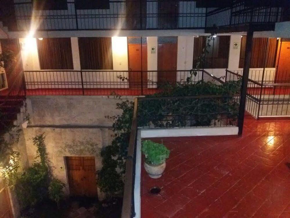 Hotel Mosna Arequipa Exteriör bild